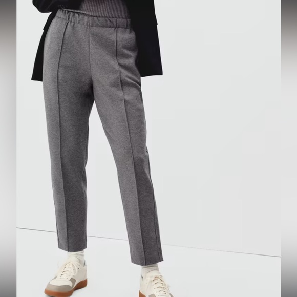 ❌SOLD❌ NWT Everlane sweatpants - The Dream Pant ☁️ - Picture 2 of 7